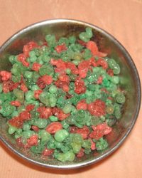 NAZARETH VERT AVEC GRAINS ROUGES  SAC DE 100 GR