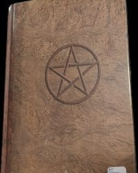 GRIMOIRE VIERGE EN PENTAGRAMME